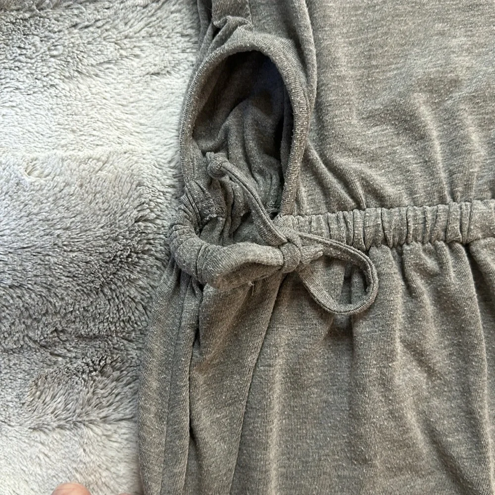 Gray Thyme & Honey Dress - Picture 3 of 7